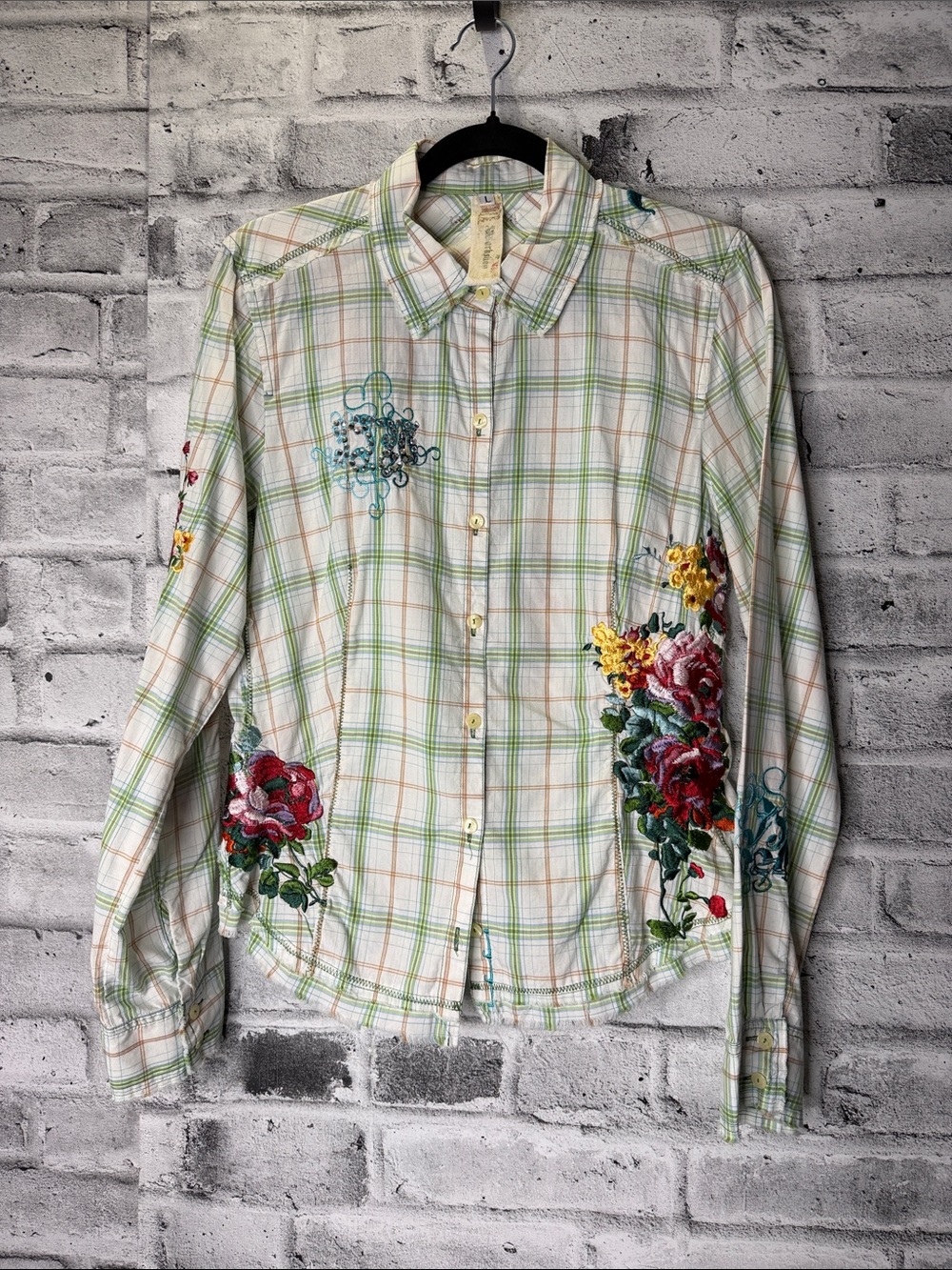 Workshop Republic Clothing Embroidered Floral Plaid Button-Down - Green & White